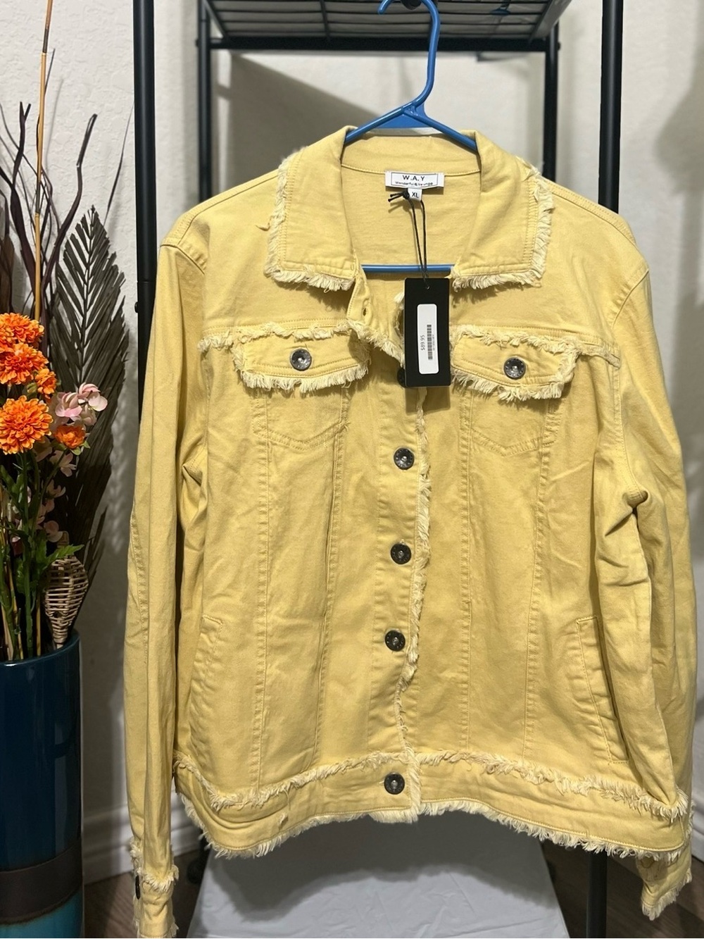 NWT Wonderful & Young (W.A.Y) Women's Yellow Frayed Denim Jacket